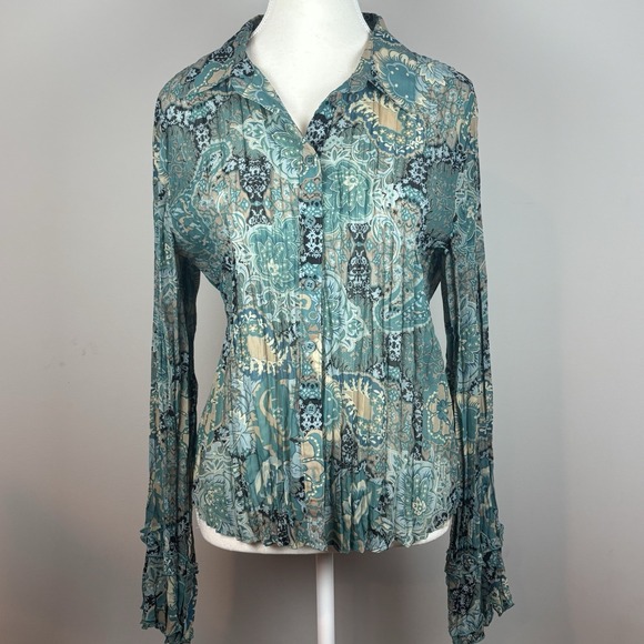 Apt. 9 Womens Blue Paisley Crinkled button Flare Sleeve Top Petite Large Boho - Picture 1 of 11